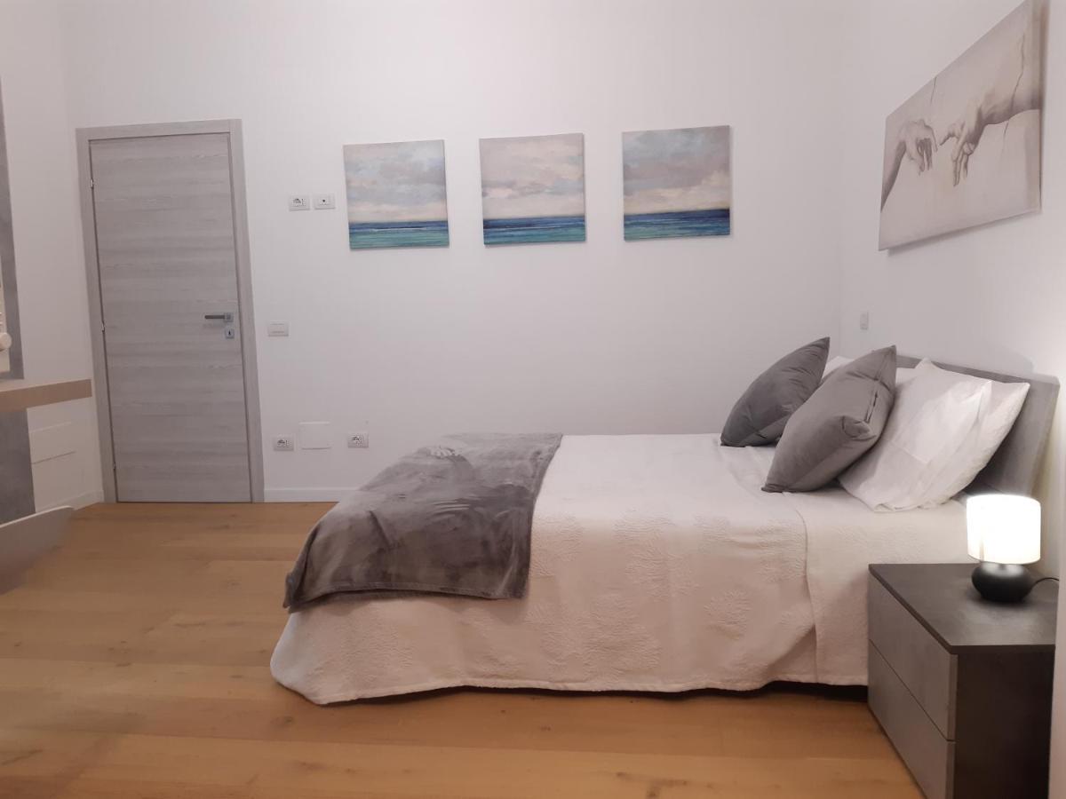 Piazza Mazzini Apartment Lecce Dış mekan fotoğraf