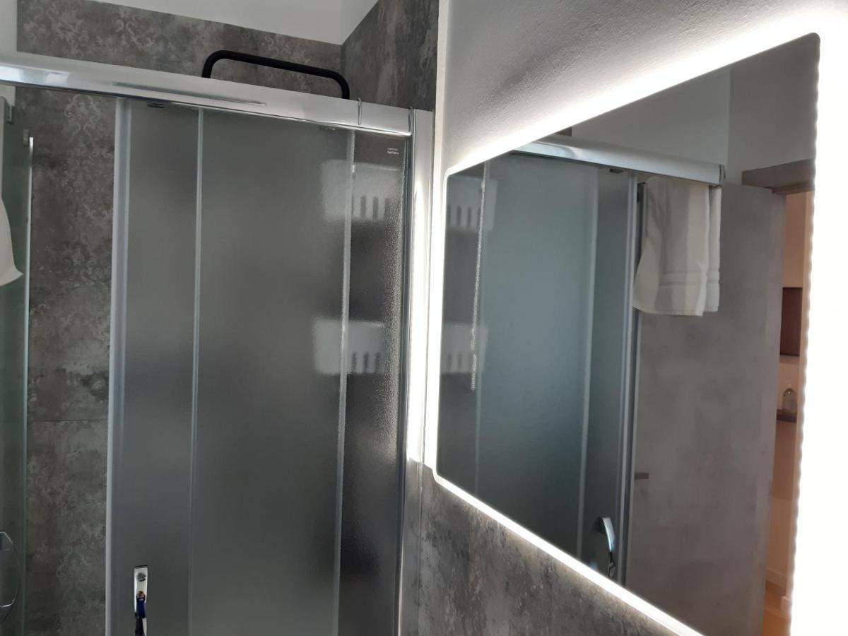 Piazza Mazzini Apartment Lecce Dış mekan fotoğraf